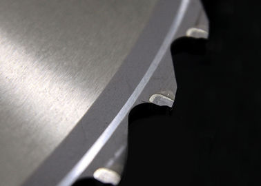 La coupe en métal scie que les lames/coupure de tuyau d'acier froide ont vu le traitement thermique unique