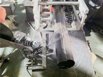 Petit pain rond de tuyau de descente d'eaux ménagères en métal semi-automatisé formant la machine avec 11 stations