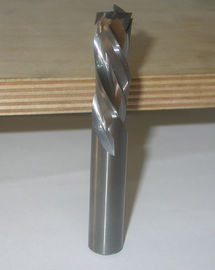 Micro de peu de carbure de commande numérique par ordinateur - peu solide de spirale de compression de cannelure du carbure trois de grain pour couper le bois tendre