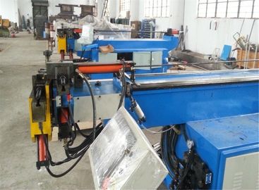 Machine à cintrer de tuyau de commande numérique d'ordinateur avec entraîné par un moteur électrique servo